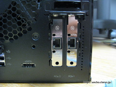 iSCSI用に1GbpsのNICを搭載